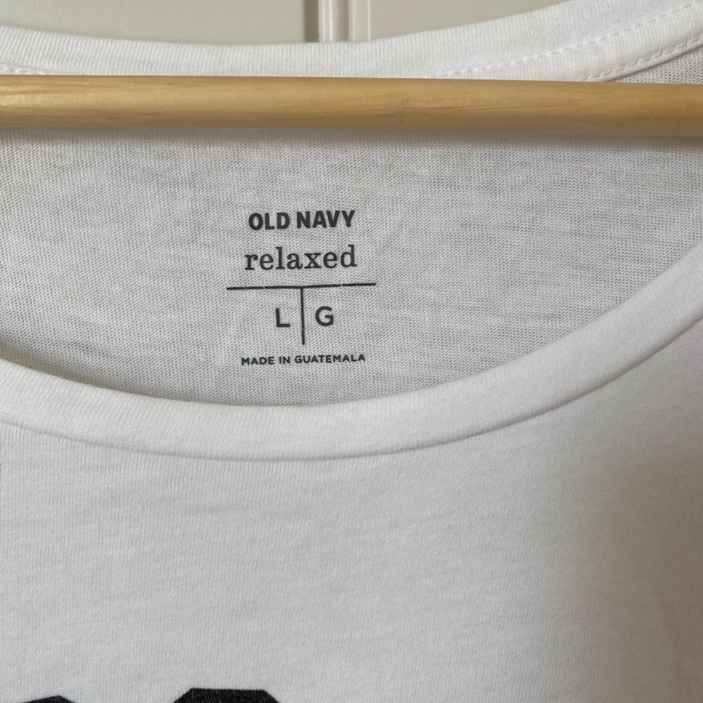 White Graphit Tee - Picture 2 of 2